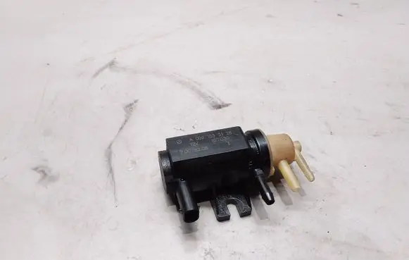 Mercedes-Benz E W212 Vacuum valve A0091533128