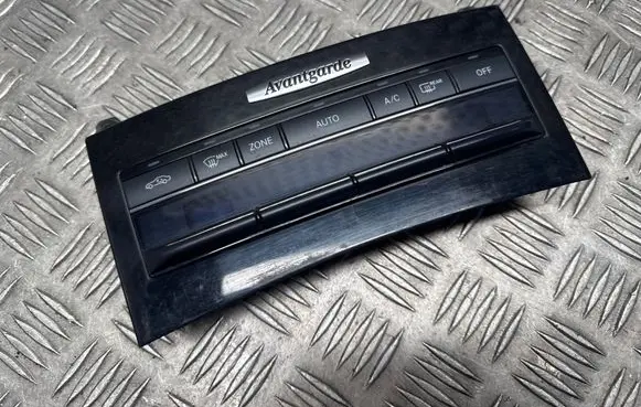 Mercedes-Benz E W212 Climate control unit A2129008608 0008271802 A2128300285
