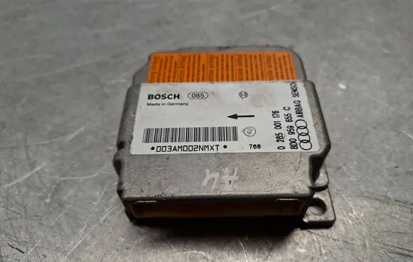 Audi A4 S4 B5 8D Airbag control unit/module 0285001176 8D0959655C