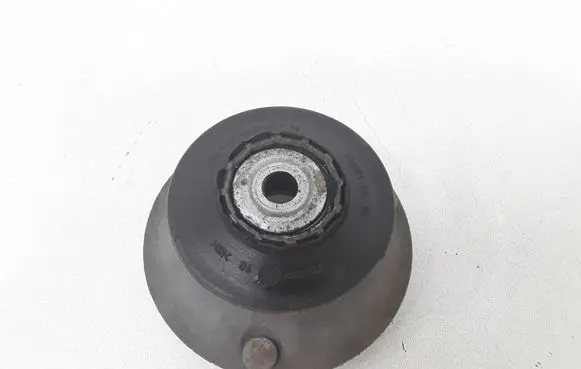 BMW 3 E90 E91 Coil spring mount 6767451