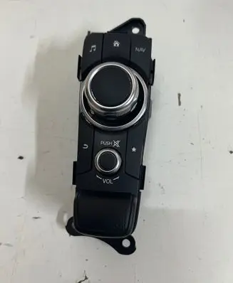 Mazda CX-3 Multifunctional control switch/knob DB5J66CM0