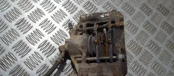 Lexus IS 220D-250-350 Rear brake caliper