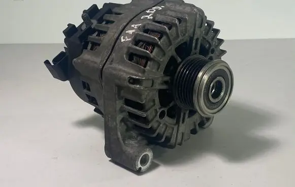 BMW 5 F10 F11 Generator/alternator 8507624 2608669C S27AN10