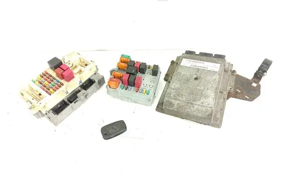 Citroen Jumper Engine ECU kit and lock set 9665066480 1349944080 PA6MD25GF15