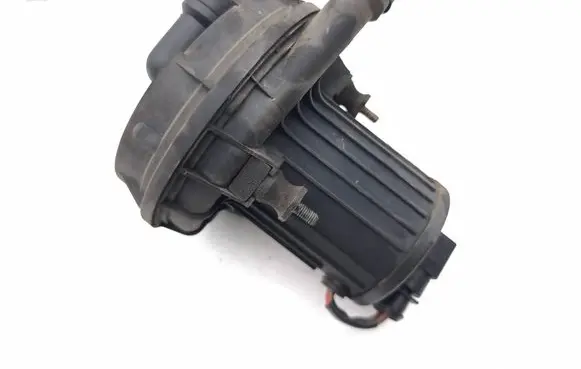 Bentley Flying Spur Secondary air pump 3W0131083B 06A959253B