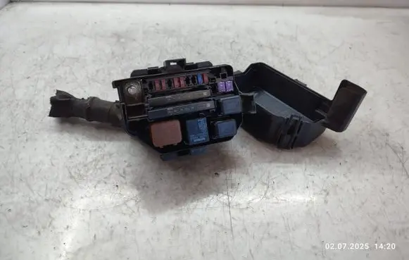Infiniti Q50 Fuse box set