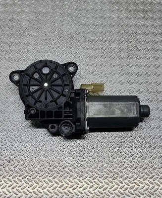 Ford Fusion Front door window regulator motor 0130821939