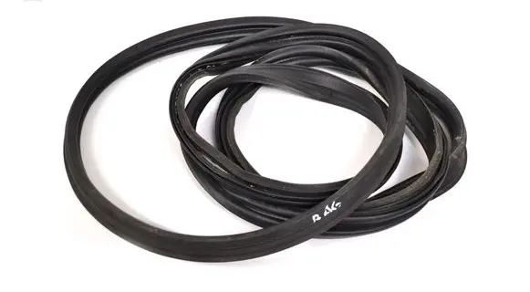 Peugeot 208 I Trunk rubber seal (body) 
