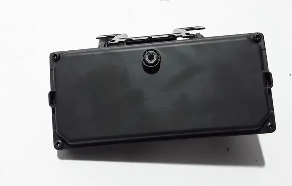 Windshield/windscreen camera