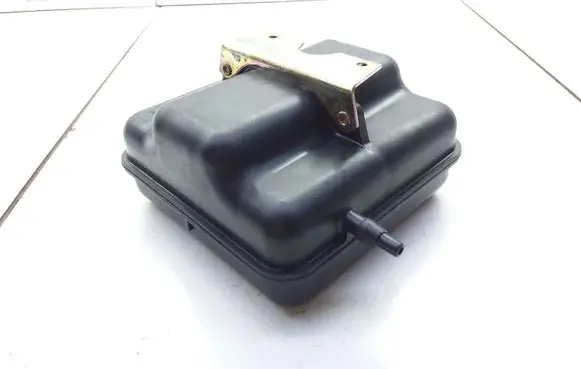 Mercedes-Benz E W210 Vacuum air tank 1298050019