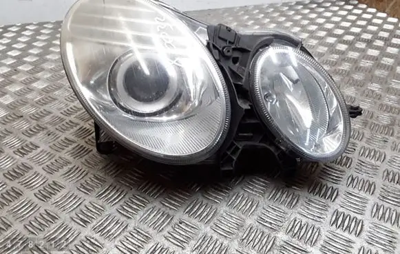 Mercedes-Benz E W211 Headlight/headlamp 16259200