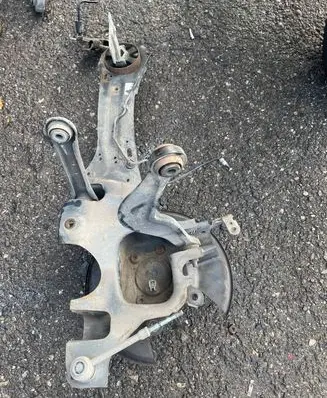 Volvo V60 Rear wheel hub spindle/knuckle 