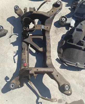 Volvo XC60 Rear subframe 