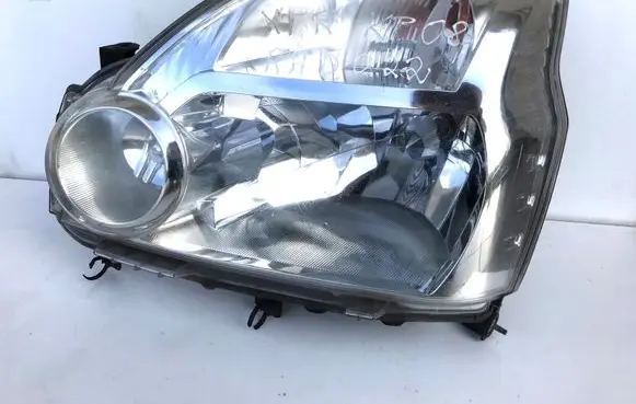 Nissan X-Trail T31 Headlight/headlamp HCR598