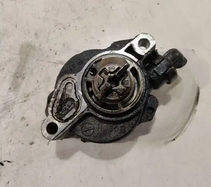 Vacuum pump
