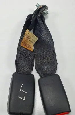 Mazda CX-7 Rear seatbelt buckle 011401
