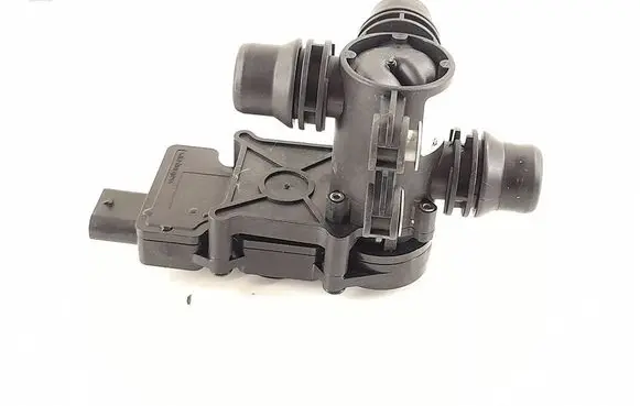 Mercedes-Benz GLC X253 C253 Other engine bay part 0005003040 0005061300