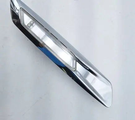 BMW 5 F10 F11 Front fender indicator light 01038701 31005901 174330