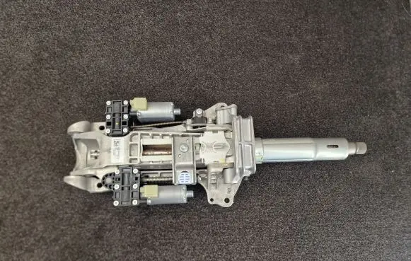 Mercedes-Benz C W205 Steering wheel axle A2054603916 A2134620005 A2314600225