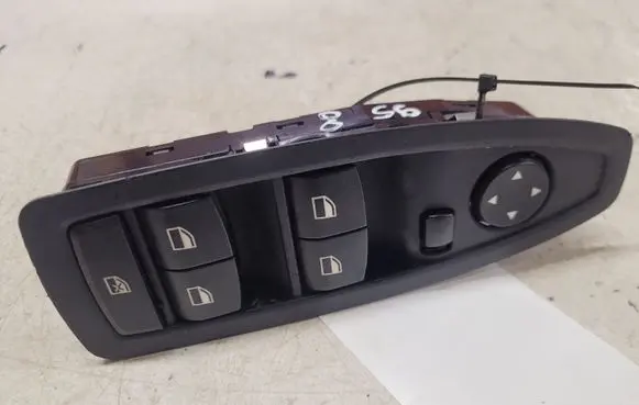 BMW 1 F20 F21 Electric window control switch 920811003 0843106
