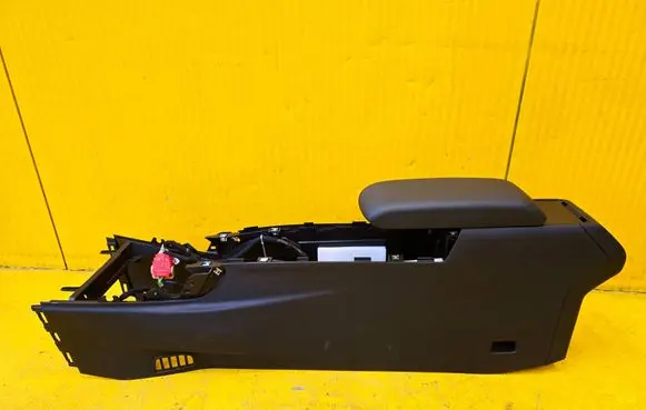 Citroen C4 X Center console