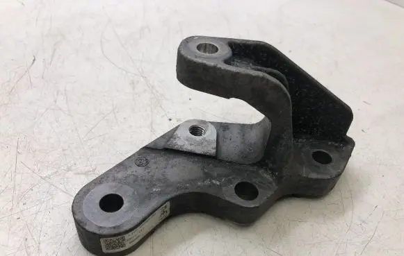 Ford Fiesta Engine mounting bracket L1BGSP082BB