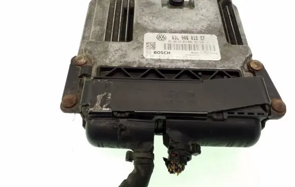 Skoda Superb B6 (3T) Engine control unit/module 03L906018EF