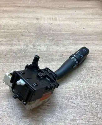 Toyota Avensis T250 Indicator stalk 173650A 8414005110 173795