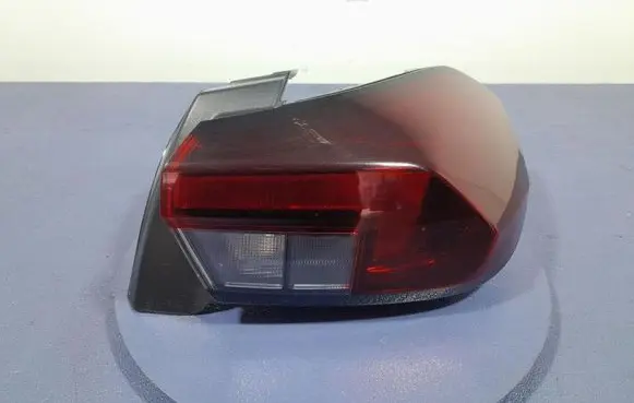 Chevrolet Corsa Rear/tail lights 9829317280