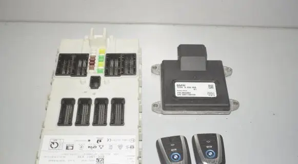Engine ECU kit and lock set