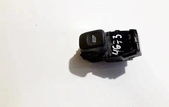 Volvo XC70 Electric window control switch 9472275