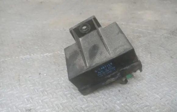 Peugeot 307 Glow plug pre-heat relay 9639912580