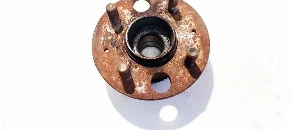Honda Civic Rear wheel hub 