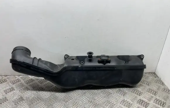 BMW M5 Intake manifold 7843275 13717843275