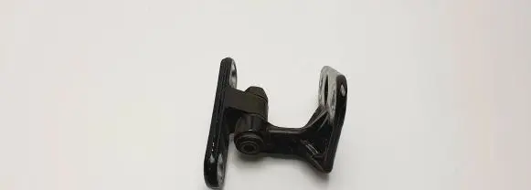 Mercedes-Benz E W211 Front door lower hinge ISE0412