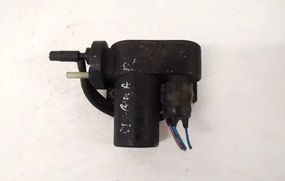 Volvo S40, V40 Vacuum pump 003572