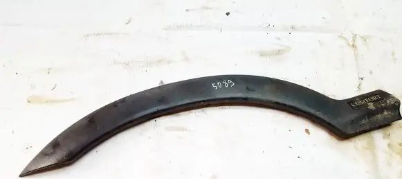 Opel Zafira A Front arch trim 090597591