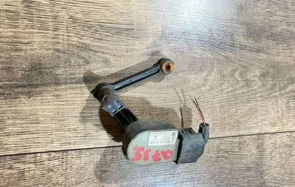 Audi Q7 4L Air suspension front height level sensor 7L0616214B 15160100582