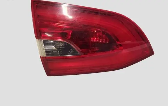 Peugeot 308 Tailgate rear/tail lights 9678098080