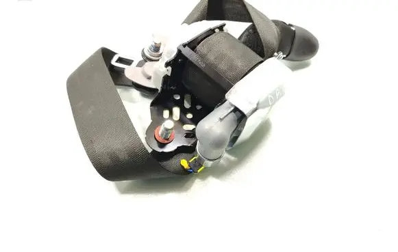 Hyundai i40 Front seatbelt 88810-3Z000 88820-3Z000