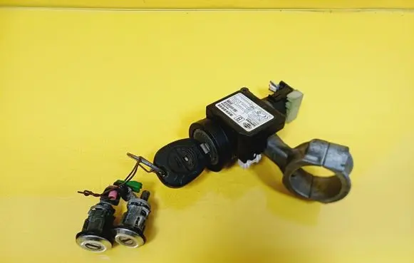 Nissan Micra Ignition lock 28590C9902