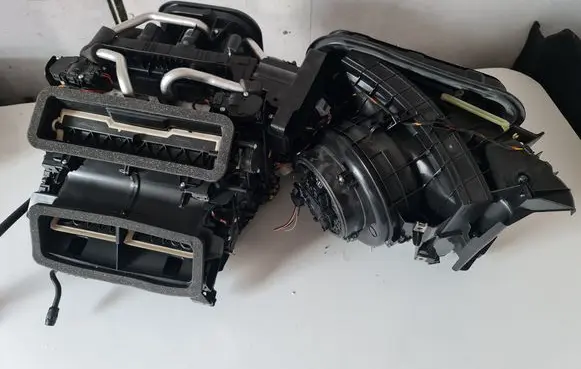 Volvo XC90 Interior heater climate box assembly 9413617