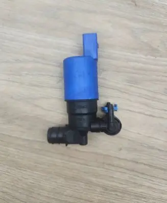 Volvo V60 Windscreen/windshield washer pump AV6113K082AA E23VB