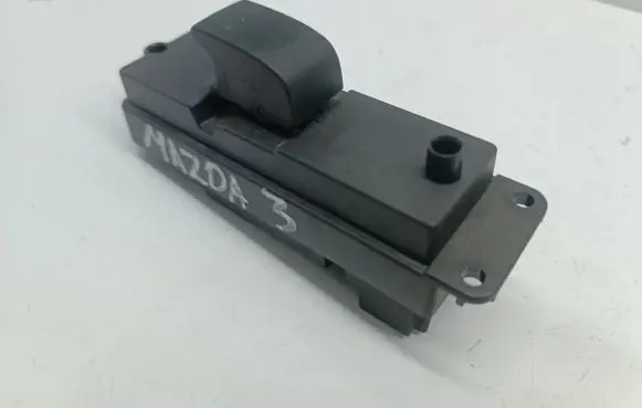 Mazda 3 I Electric window control switch 03123100