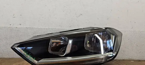 Volkswagen Golf Sportsvan Headlight/headlamp 517941005B