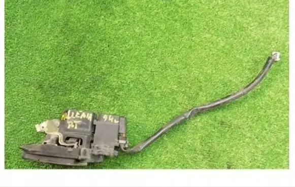 Mazda Millenia Rear door lock