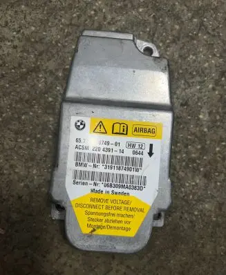 BMW 5 E60 E61 Airbag control unit/module 9118749 220439114 31911874901