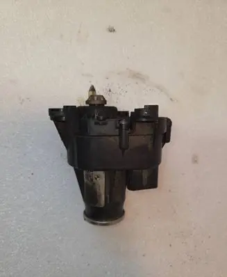 BMW 5 F10 F11 Intake manifold valve actuator/motor 8506410 10213510 0280751014