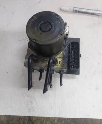 Audi A6 S6 C6 4F ABS Pump 4F0614517BA