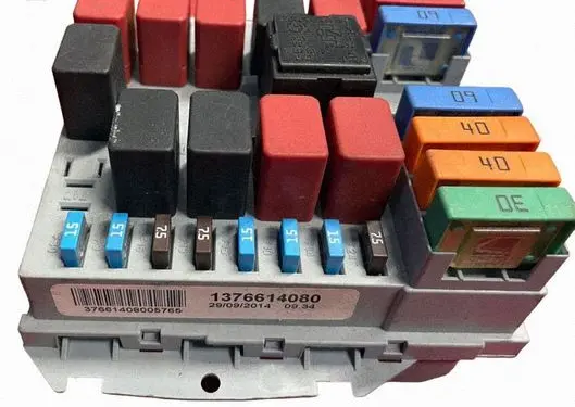 Fiat Ducato Wing mirror control module 1376614080